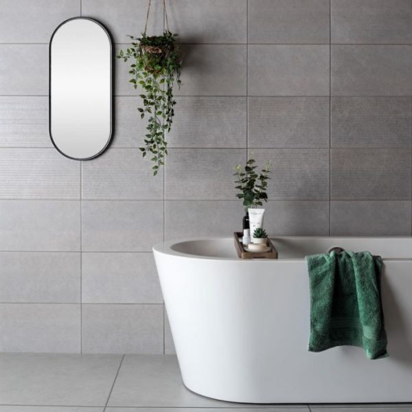 CEMENT TAUPE WALL
