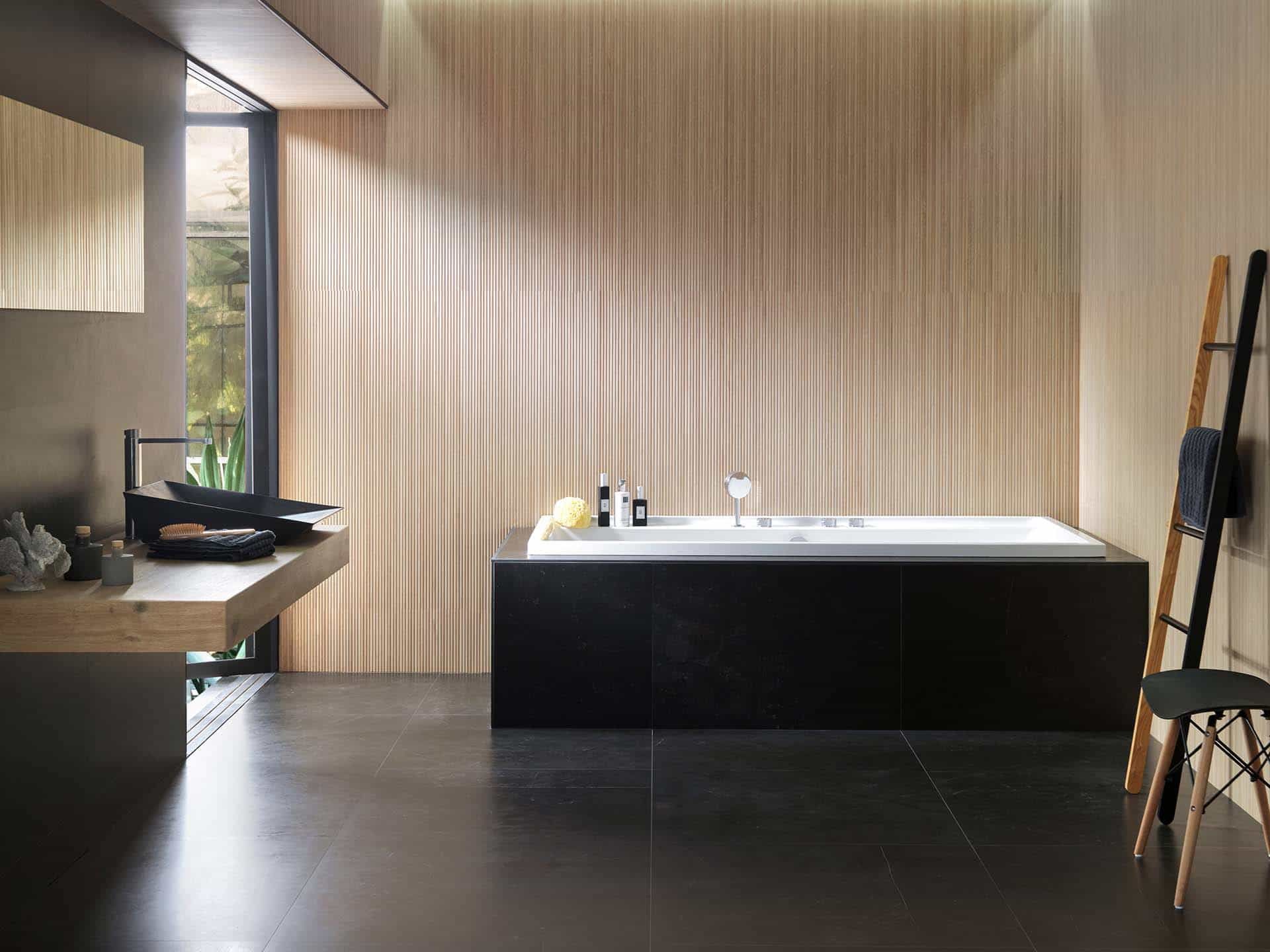 Porcelanosa Magma Black 33.3x100cm